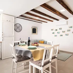 https://casa-emiliana.in-istria.net